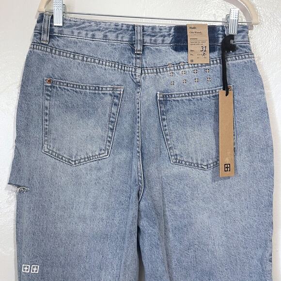 KSUBI NWT Chlo Wasted Slash Tapered Ankle Crop Jean in Faded Wash Size 31 - Picture 8 of 16